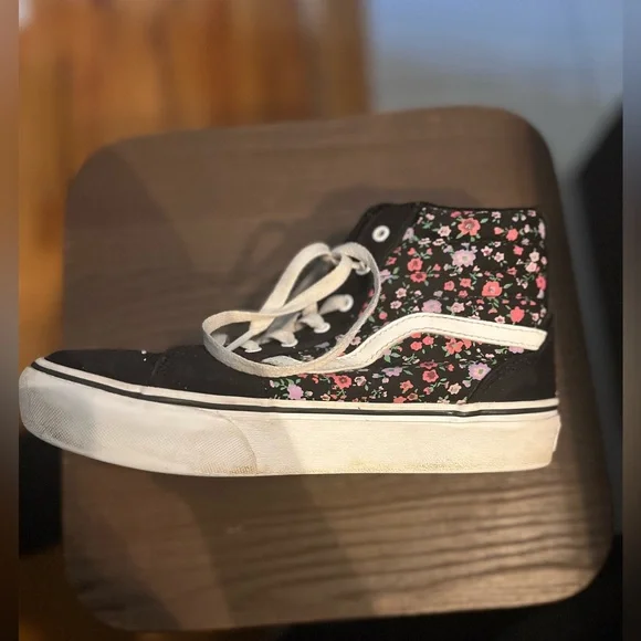 Kids Flower Vans - Picture 3 of 3
